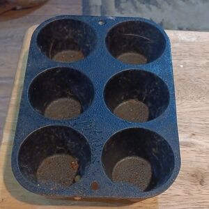 Non-Stick Black Muffin Pan